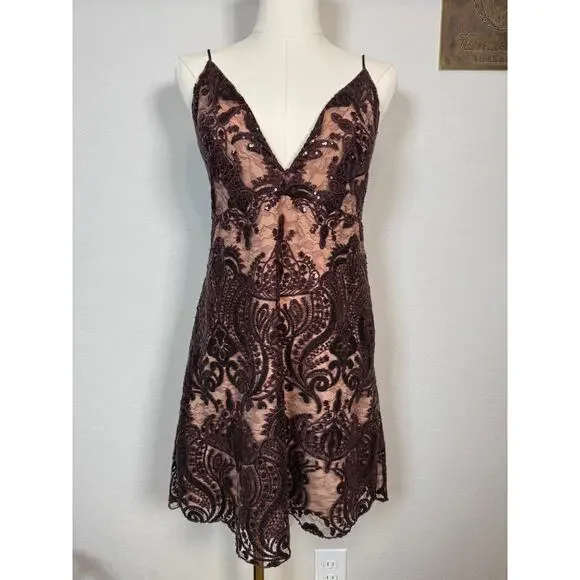 Women's Free People Maroon Sequined Spaghetti Strap V Neck Dress Size 8 - Picture 1 of 11